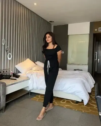 Call Girls Moti Bagh Cash On Delivery